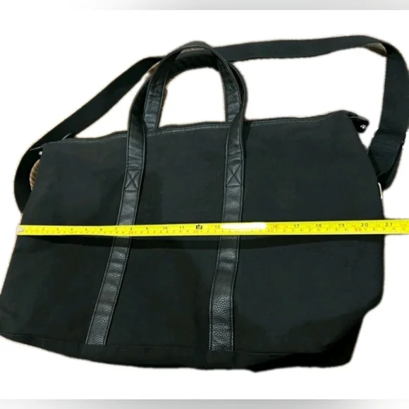 Ralph Lauren Black Duffle Bag w/ Silver Polo Horse Logo Gym/ Travel /Work (NWOT) - Picture 9 of 11